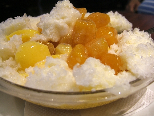 This bowl of shaved ice holds a warm, chewy surprise.
